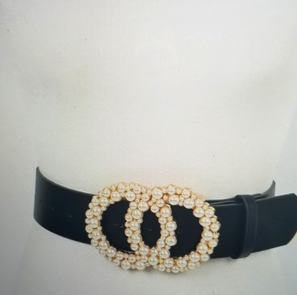 Pearl embellished belt